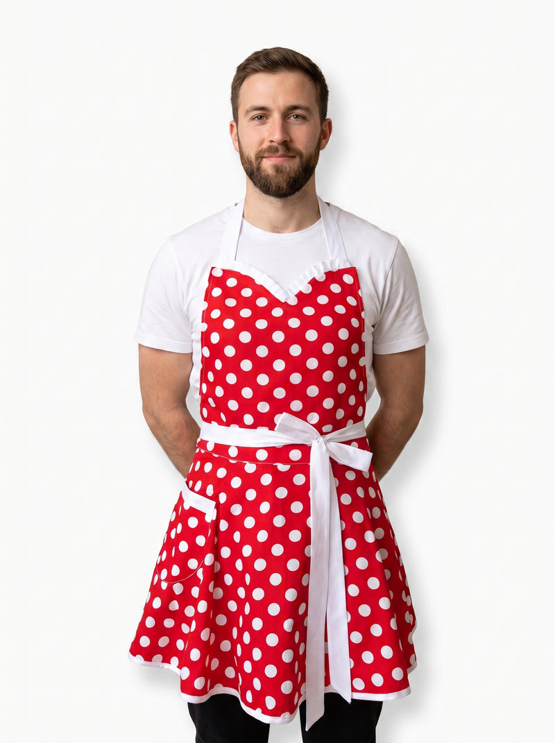 Tablier Style Pin-Up, packshot studio porté par un modèle
