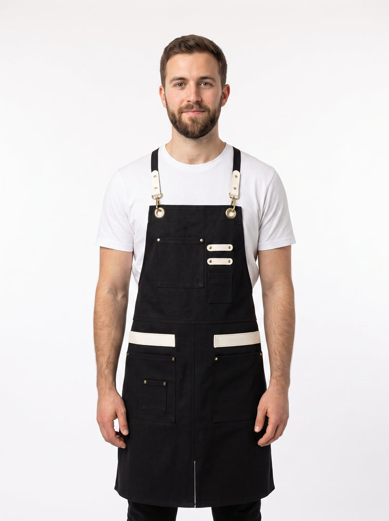 Tablier Homme Long, packshot studio porté par un modèle