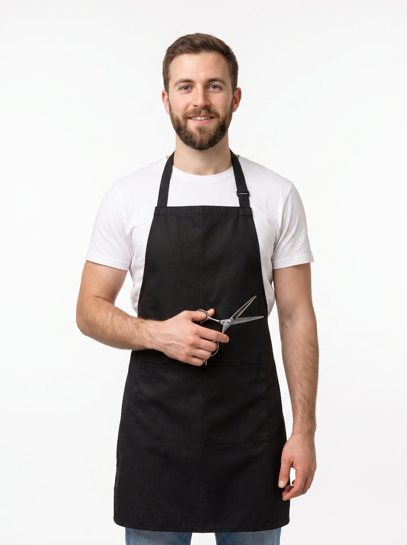 Tablier de Coiffeur Court avec Poches, packshot studio porté par un modèle