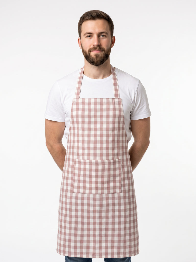 Tablier Japonais Long à Carreaux Marron, packshot studio porté par un modèle